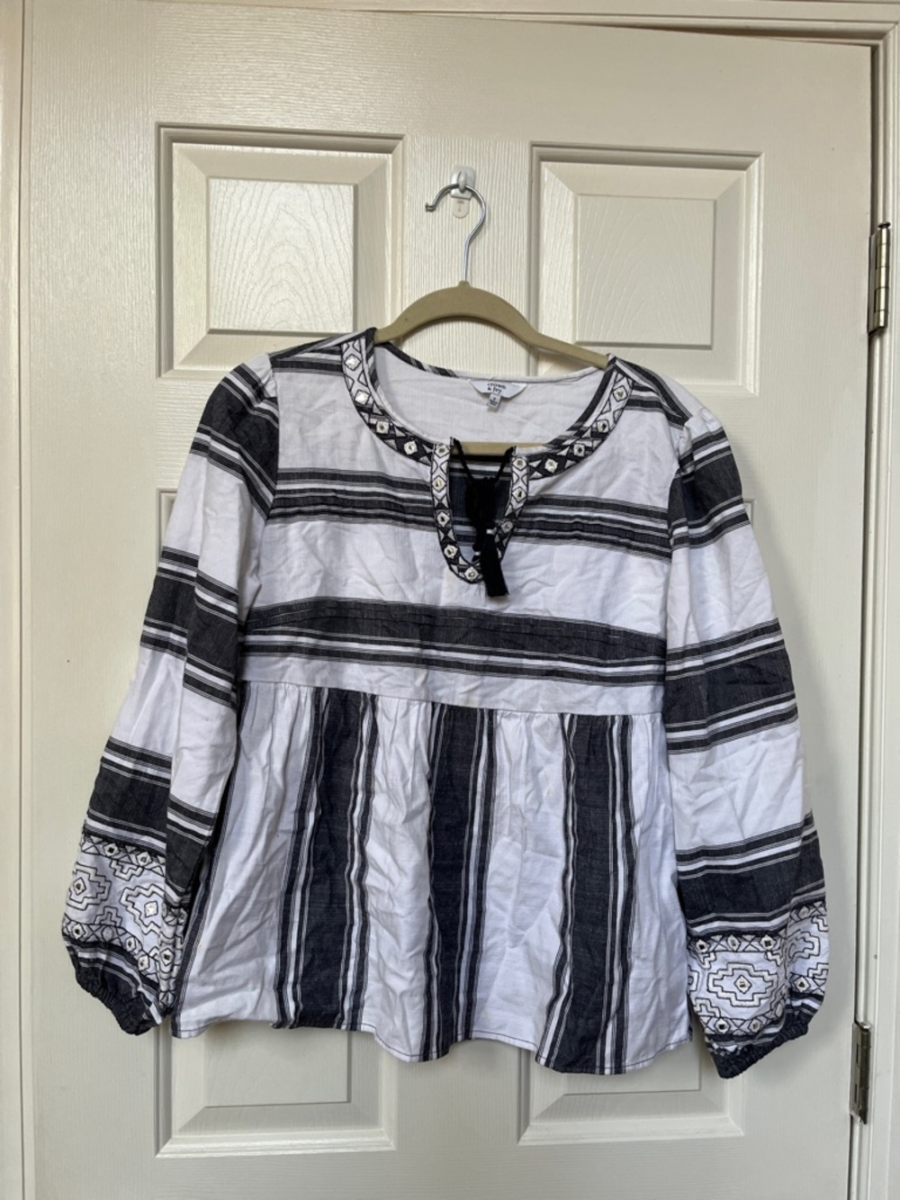 Crown & Ivy Blouse